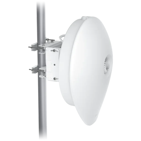 Ubiquiti airFiber AF60 XG – 60 GHz Multi-Gig brezžični most s SFP+ – dodatna slika 1 Ubiquiti airFiber AF60 XG – 60 GHz Multi-Gig brezžični most s SFP+ – dodatna slika 1