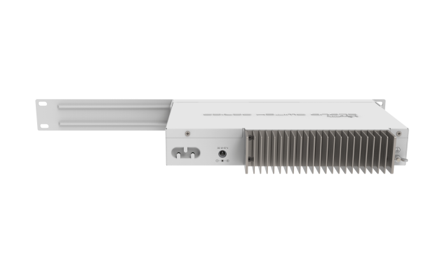 MikroTik CRS309-1G-8S+IN – namizno 10G stikalo – dodatna slika 3 MikroTik CRS309-1G-8S+IN – namizno 10G stikalo – dodatna slika 3