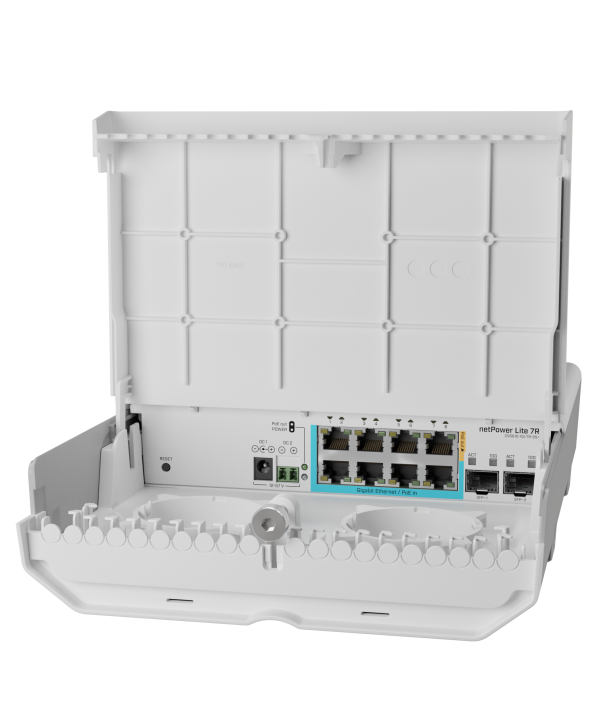 MikroTik netPower Lite 7R MikroTik netPower Lite 7R – zunanje reverse PoE stikalo z 10G SFP+