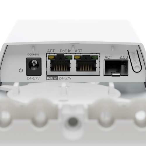 MikroTik FTC21 MikroTik FTC21 – IP55 pretvornik optika–Ethernet z upravljanjem