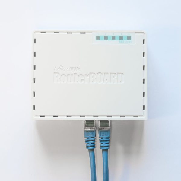 MikroTik hEX RB750GR3 – gigabitni usmerjevalnik – dodatna slika 3 MikroTik hEX RB750GR3 – gigabitni usmerjevalnik – dodatna slika 3