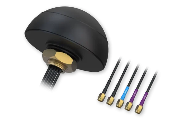 Teltonika COMBO MIMO mobile/GNSS/ WiFi ROOF SMA antenna PR1KCO28 Teltonika PR1KCO28 – COMBO MIMO mobilna/GNSS/Wi‑Fi strešna SMA antena