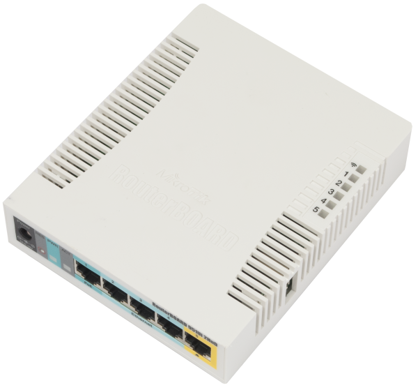 MikroTik RB951UI-2HND MikroTik RB951Ui-2HnD – 2,4 GHz dostopna točka s 5 Ethernet priključki
