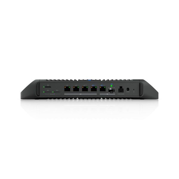 Ubiquiti Cloud Gateway Industrial – brezventilatorski 10GbE UniFi prehod – dodatna slika 1 Ubiquiti Cloud Gateway Industrial – brezventilatorski 10GbE UniFi prehod – dodatna slika 1