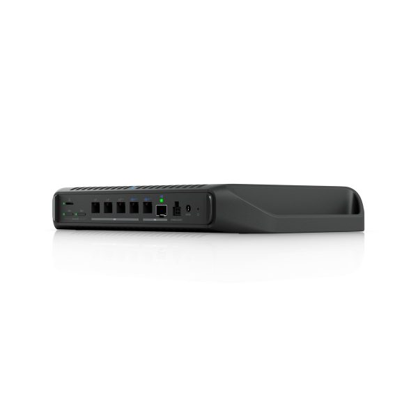 Ubiquiti Cloud Gateway Industrial – brezventilatorski 10GbE UniFi prehod – dodatna slika 2 Ubiquiti Cloud Gateway Industrial – brezventilatorski 10GbE UniFi prehod – dodatna slika 2