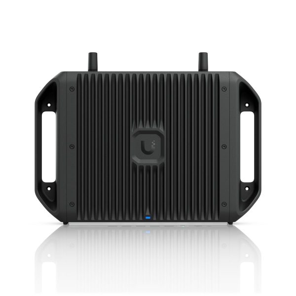 Ubiquiti Cloud Gateway Industrial Ubiquiti Cloud Gateway Industrial – brezventilatorski 10GbE UniFi prehod