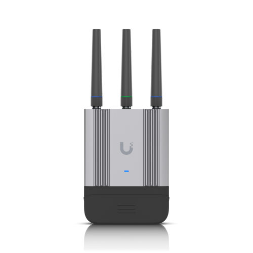 Ubiquiti Mobile Router Industrial Ubiquiti Mobile Router Industrial – robustni LTE Cat 4 Wi‑Fi usmerjevalnik