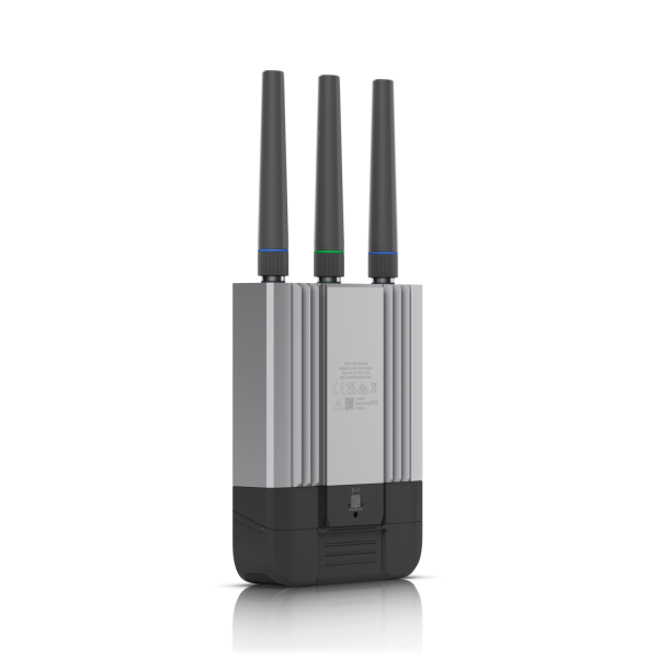 Ubiquiti Mobile Router Industrial – robustni LTE Cat 4 Wi‑Fi usmerjevalnik – dodatna slika 3 Ubiquiti Mobile Router Industrial – robustni LTE Cat 4 Wi‑Fi usmerjevalnik – dodatna slika 3